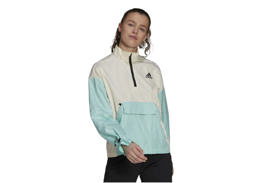Adidas Striukė
