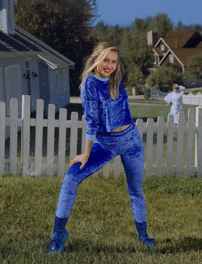 Converse x Miley Cyrus Bliuzonas