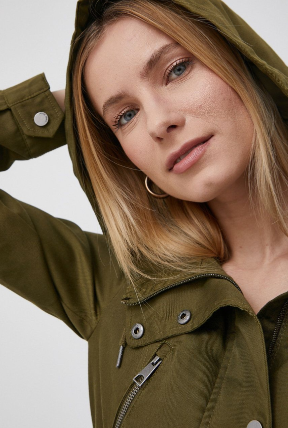 Vero Moda Striukė