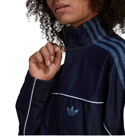 Adidas Striukė