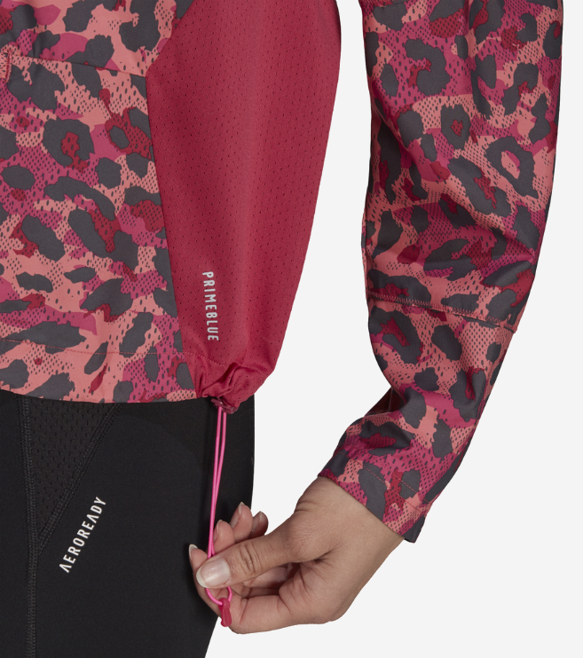 Adidas Striukė