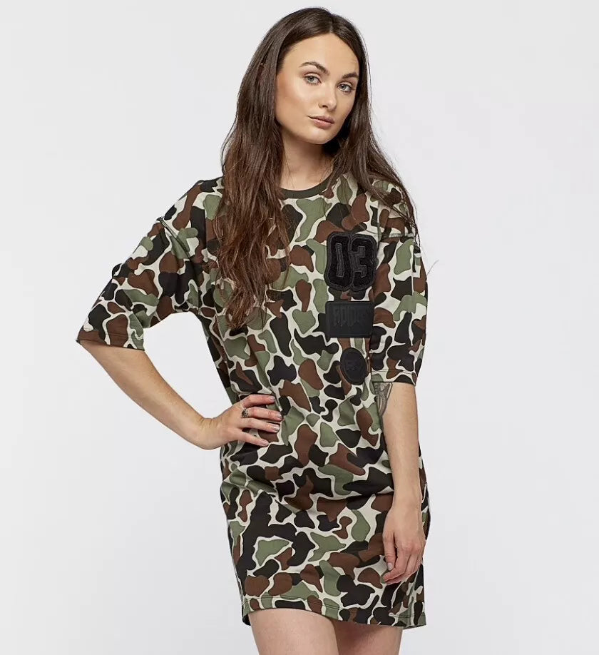 Adidas Originals Suknelė Kamufliažinė